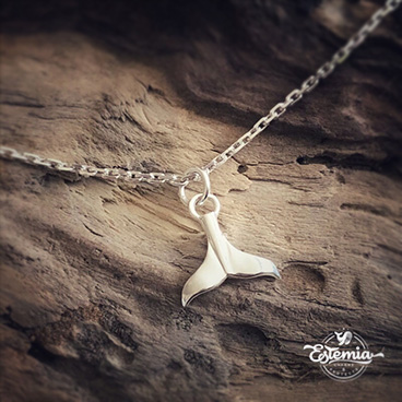 Stříbrný řetízek s velrybí ploutví - Ag 925