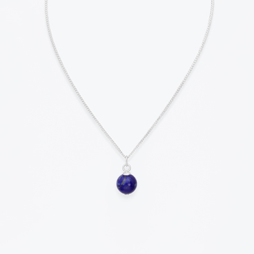 Stříbrný náhrdelník s korálkem z lapis lazuli - Ag925