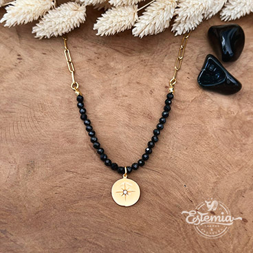 Onyxový náhrdelník s řetízkem a medailonkem s hvězdou ze zlaté chirurgické oceli