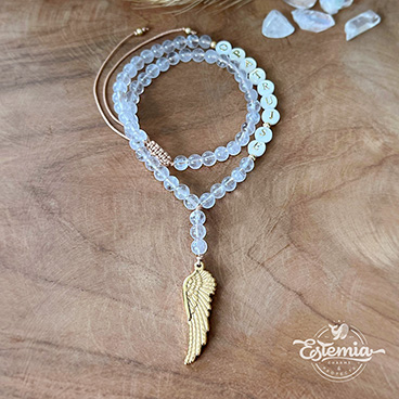 Růženec do auta OPATRUJ SE s andělským křídlem a s korálky z pravého křišťálu