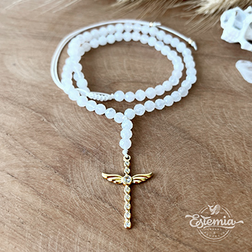 Růženec do auta z broušeného měsíčního kamene, s křížkem z chirurgické oceli