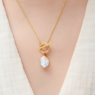 Pozlacený stříbrný náhrdelník s měsíčním kamenem Hexagon - Ag925