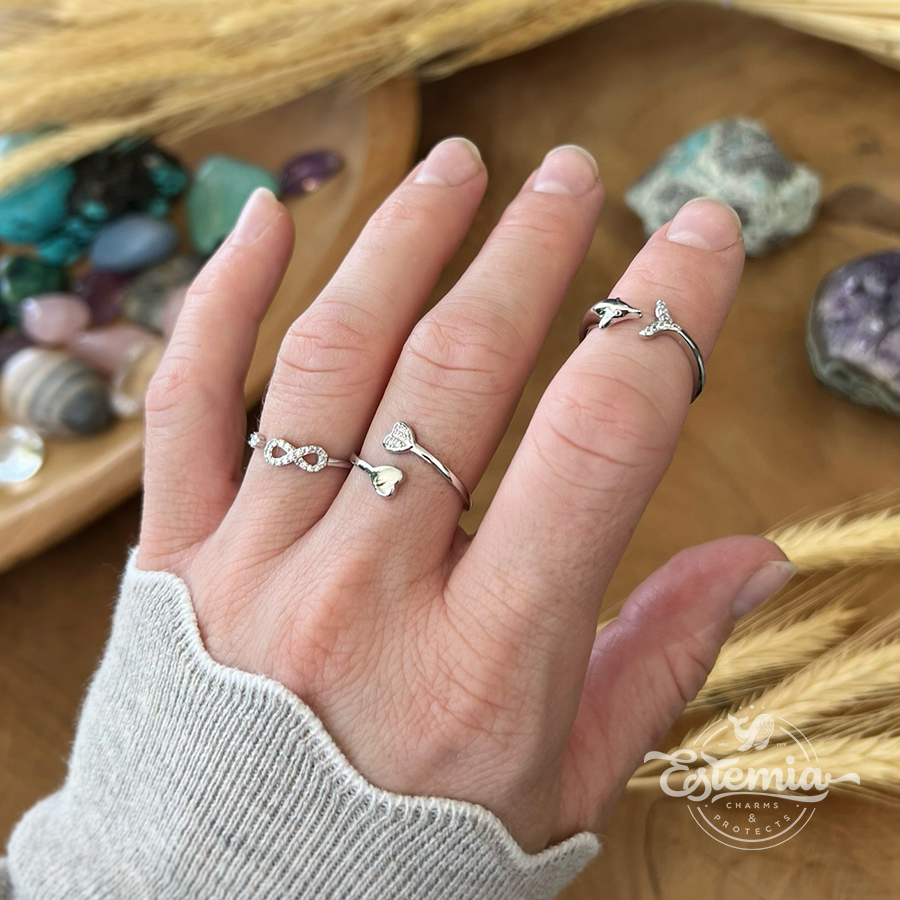 Stříbrný prsten Delfín se zirkony nastavitelný - Ag925